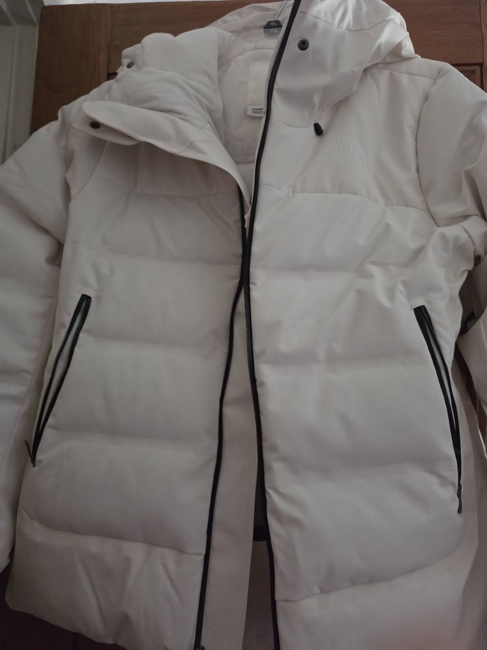 The North Face Women's Cirque Down Jacket With Hood. Cream And Black.